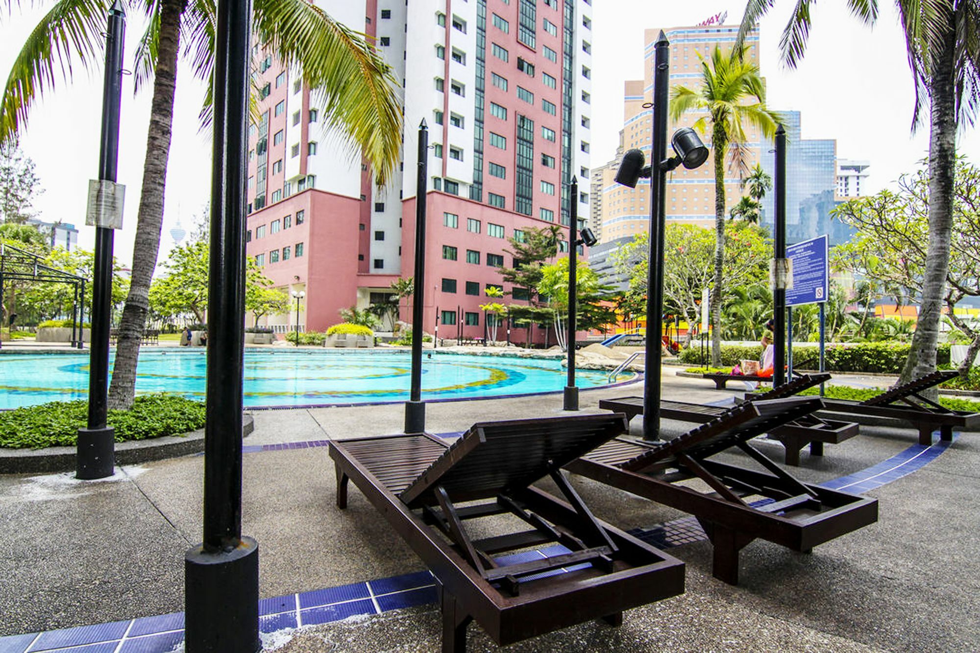 Pwtc Bistari Service Apartment Куала Лумпур Екстериор снимка